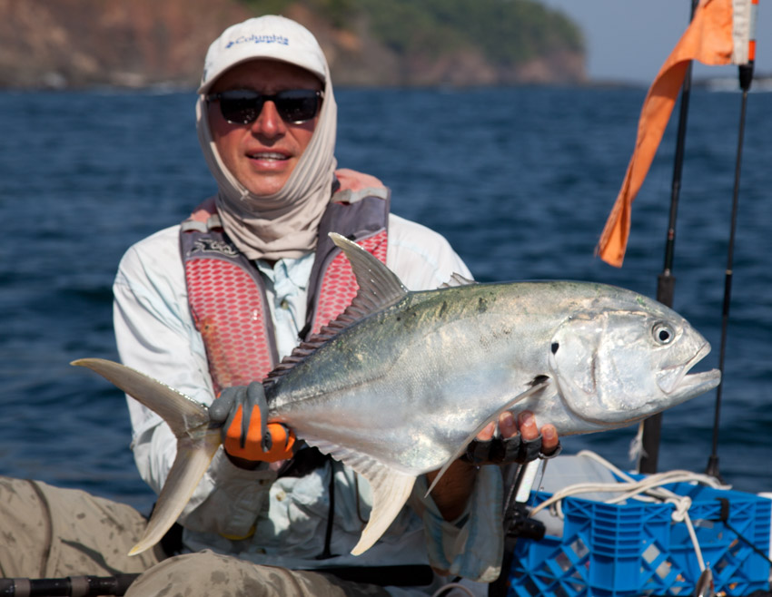 Jack Crevalle slowjigging HTO